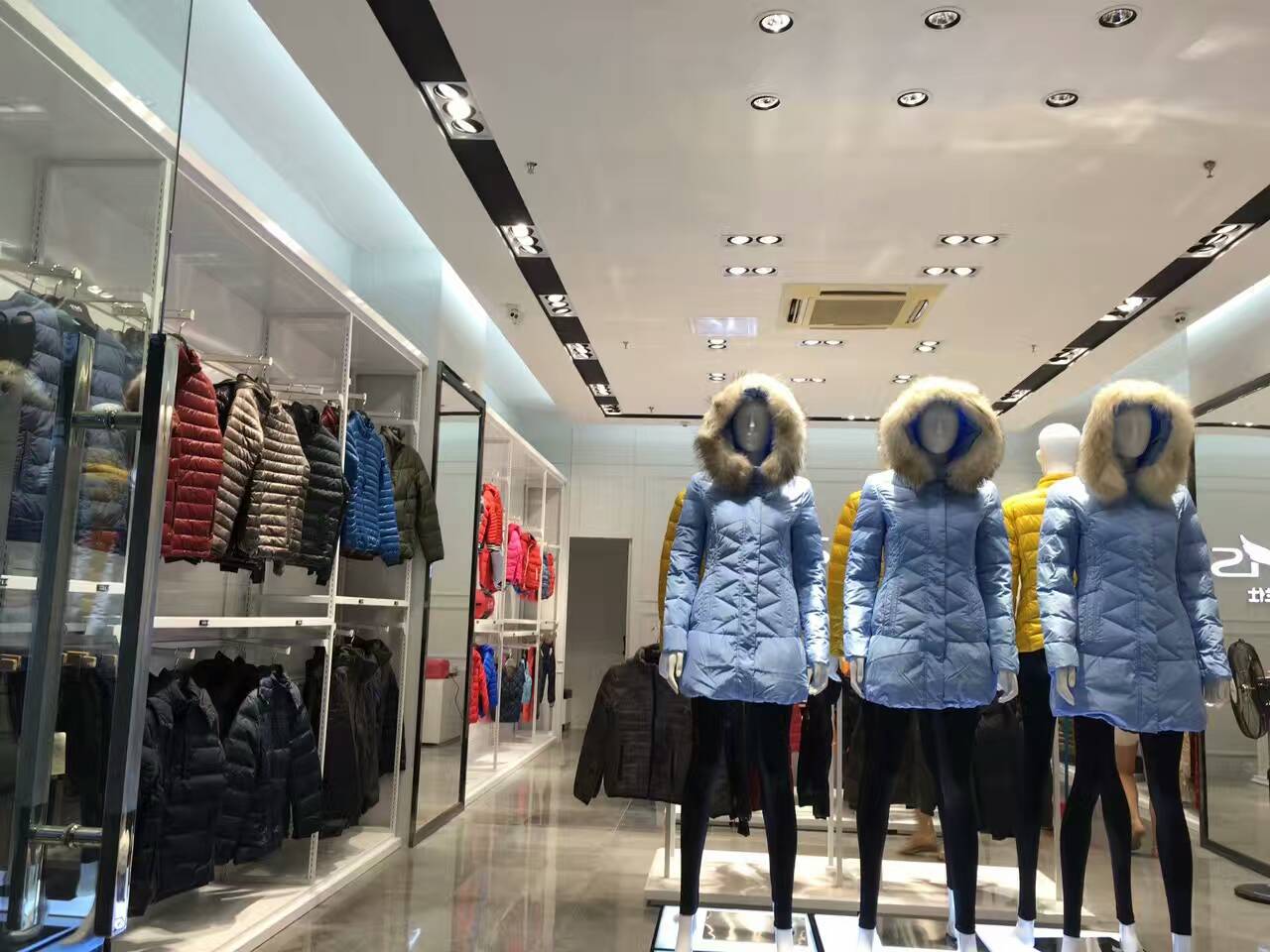 【ADYLS艾迪雅蘭仕】羽絨城，開業在即！